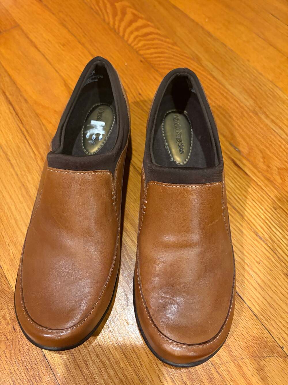 NWOT Women's Size 8.5M Hushpuppies Brown Cognac Slip-Ons Leather